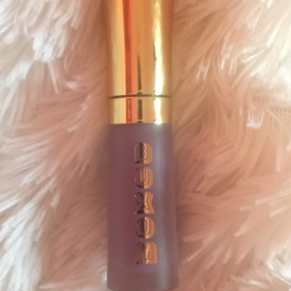 Buxom Lip Cream